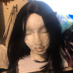 Cut black wig